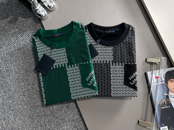 ブランドTシャツ全体デザイン